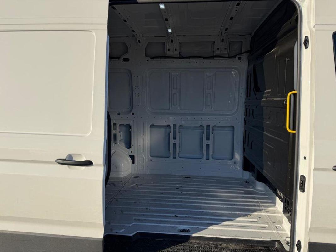 Volkswagen Crafter Furgon Batalla Media 2.0 TDI 30 TN 103 kW (140 CV)