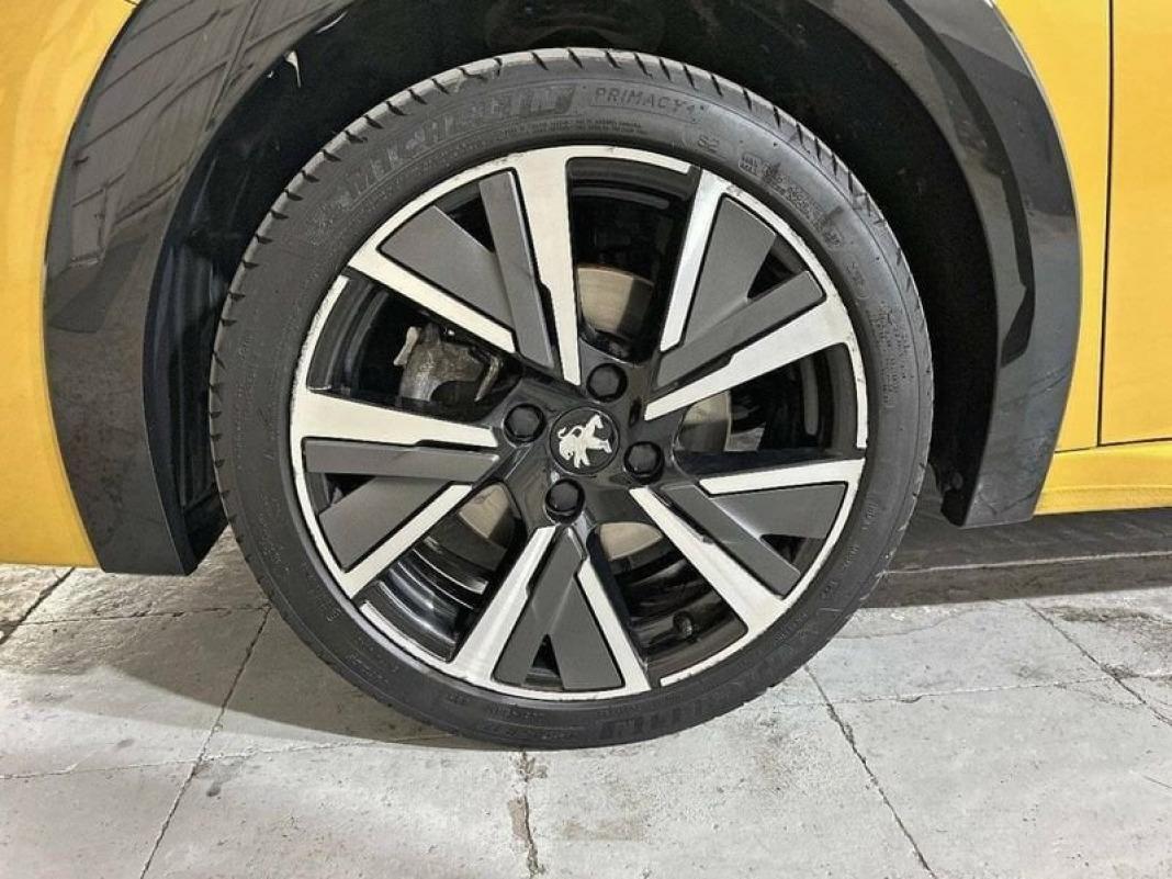 Peugeot 208 PureTech 73kW (100CV) GT