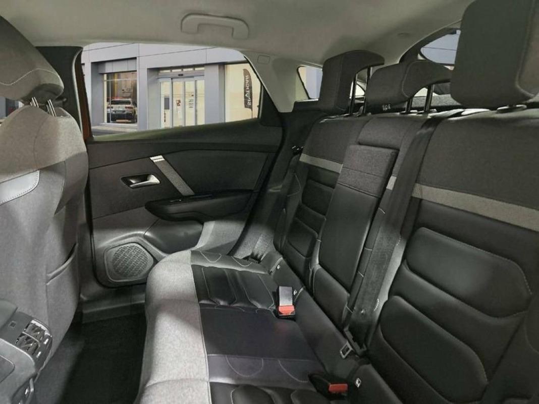 Citroën C4 PureTech 130 S&S EAT8 Shine