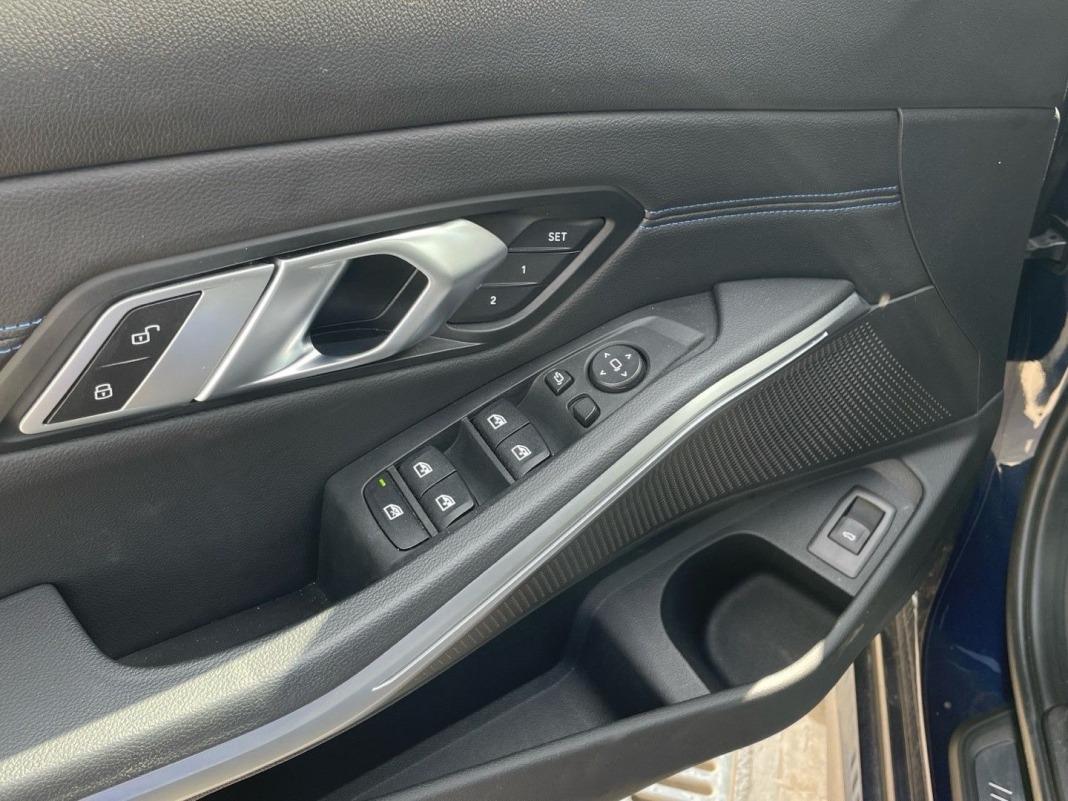 BMW Serie 3 330i 190 kW (258 CV)