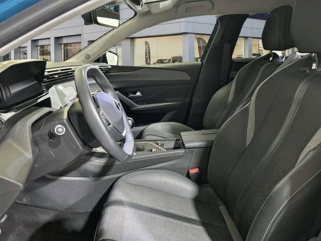 Peugeot 308 5P PureTech 130 S&S MAN Allure