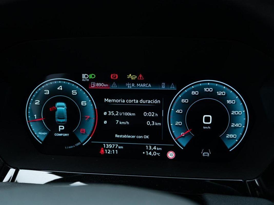 Audi A3 Sedan Black line edition 35 TFSI 110 kW (150 CV) S tronic