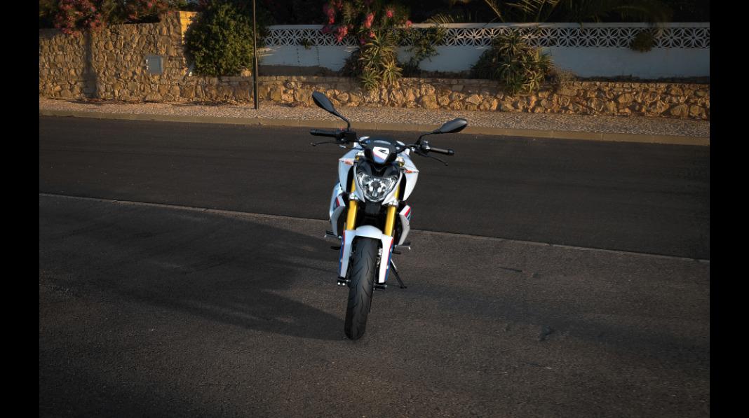 BMW Motorrad G 310 R Roadster / Naked Bike