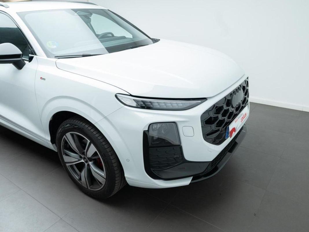 Audi Q3 Black line TFSI 110 kW (150 CV) S tronic