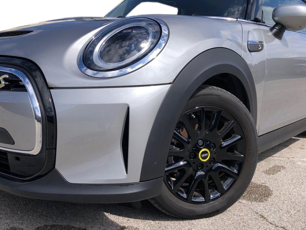 MINI Cooper SE 135 kW (184 CV)