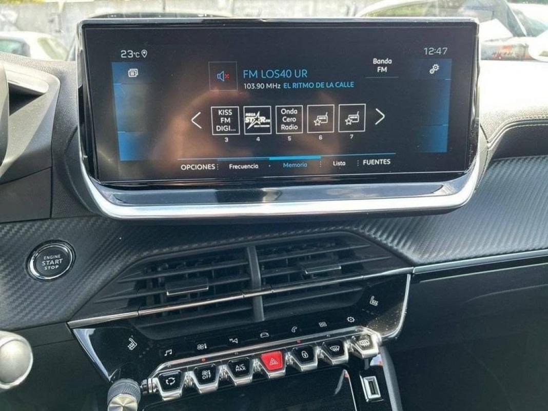 Peugeot 2008 Puretech 130 S&S EAT8 GT