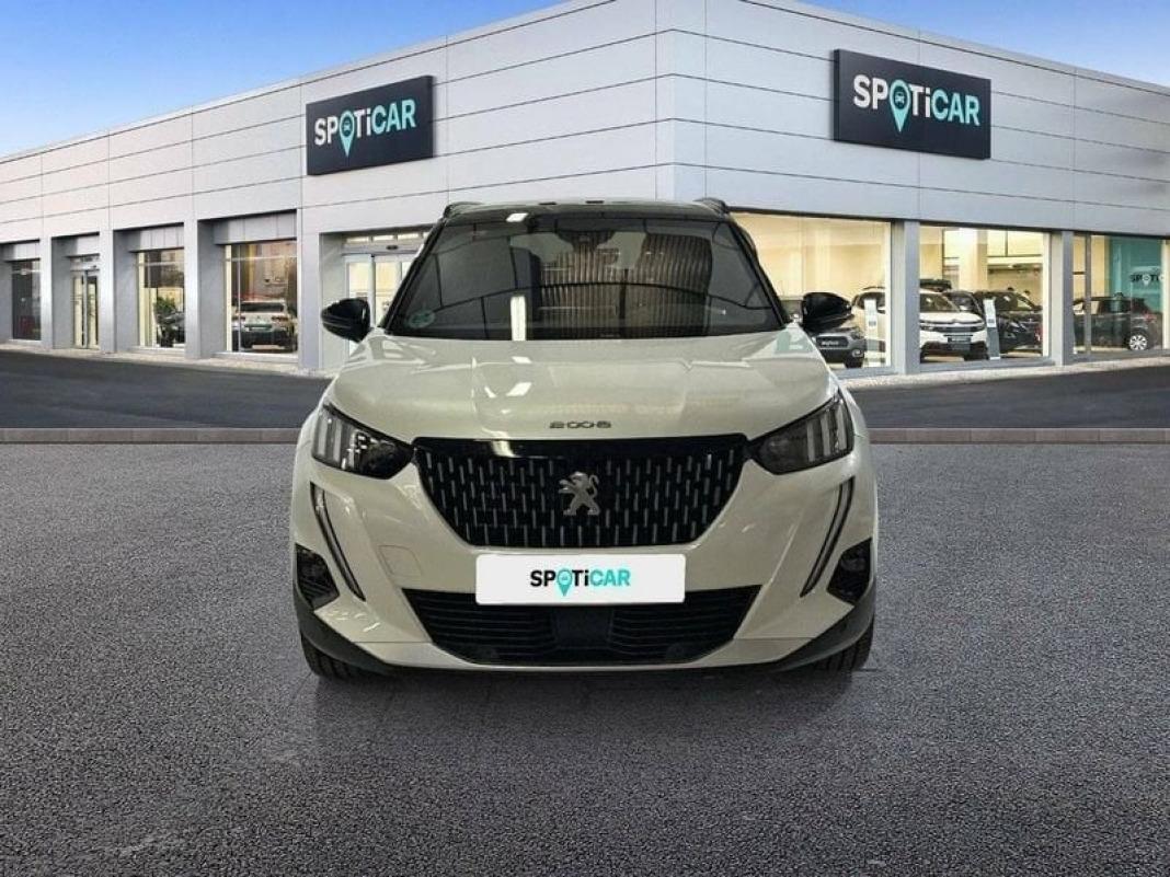 Peugeot 2008 Puretech 130 S&S EAT8 GT
