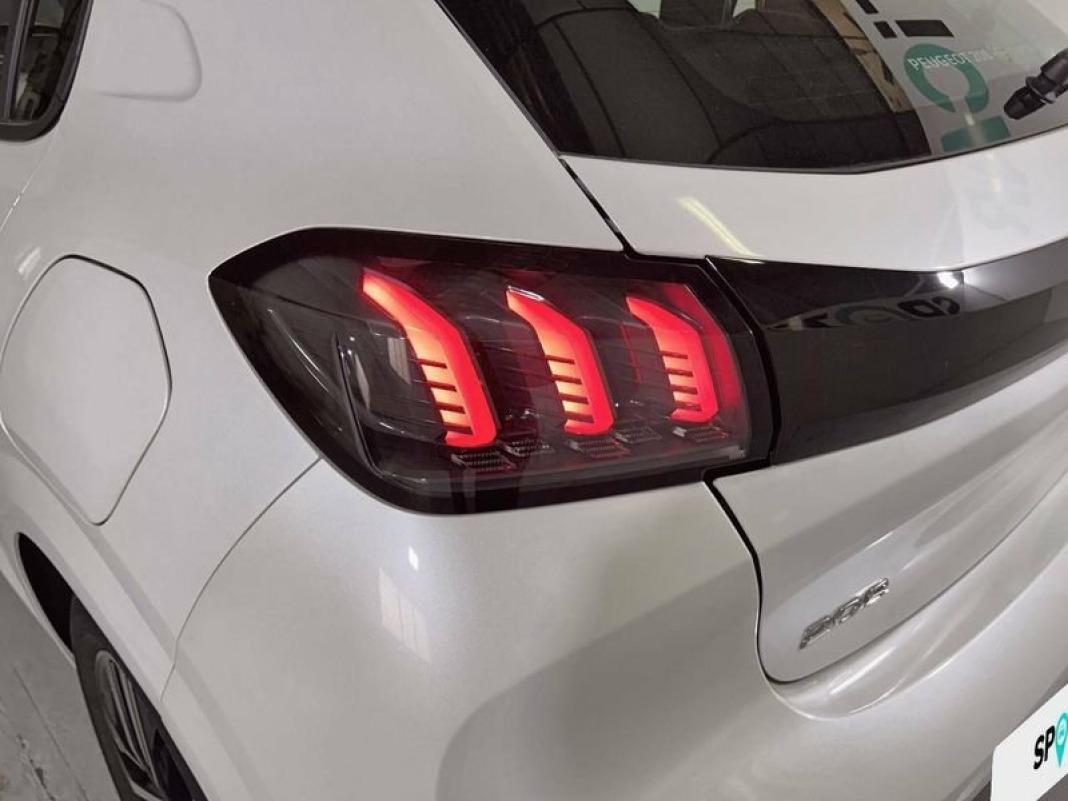 Peugeot 208 PureTech 73kW (100CV) Allure