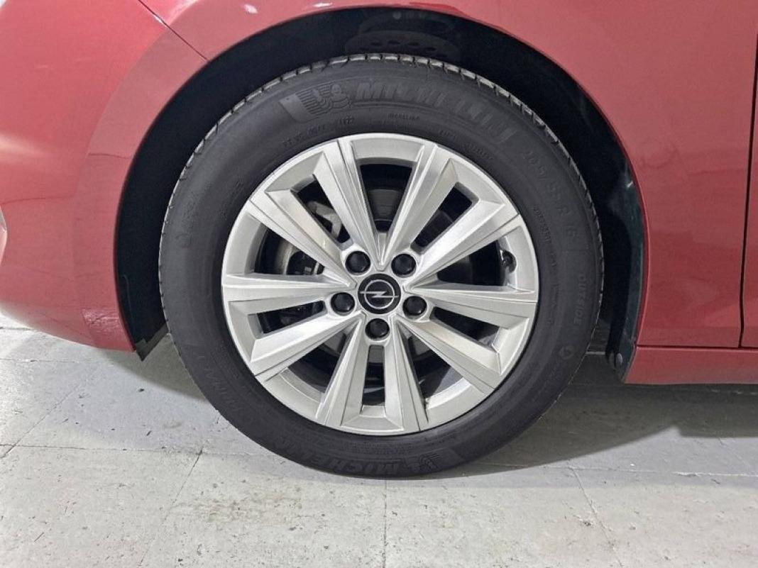 Opel Astra 1.2T XHT 96kW (130CV) Edition