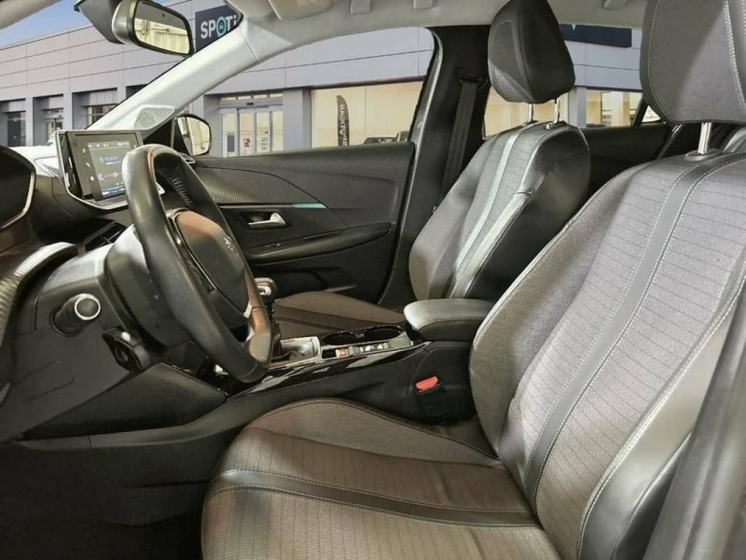 Peugeot 208 PureTech 73kW (100CV) Allure