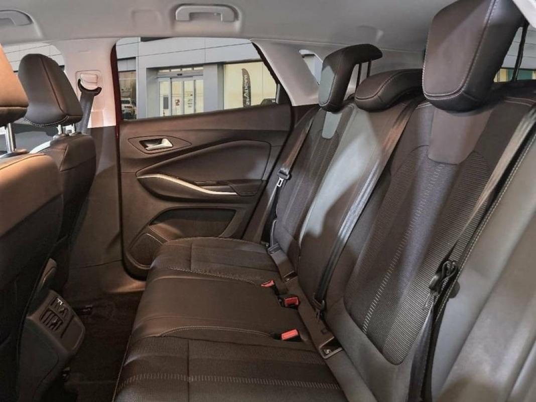 Opel Grandland 1.2T XHT Hybrid eDCT6 S/S GS