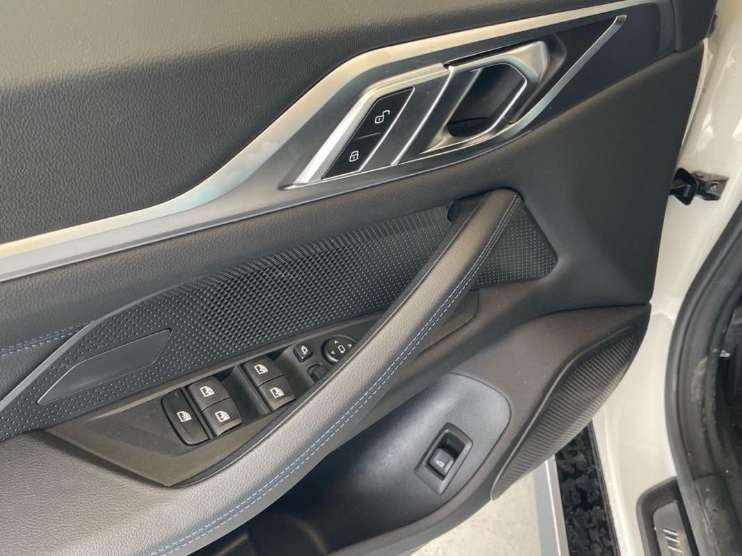 BMW I4 eDrive40 250 kW (340 CV)
