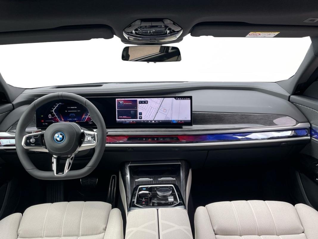 BMW I7 eDrive50 335 kW (455 CV)