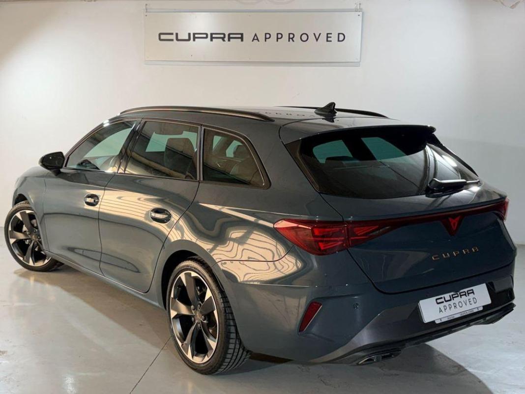 CUPRA Leon Sportstourer 1.5 eTSI DSG 110 kW (150 CV)