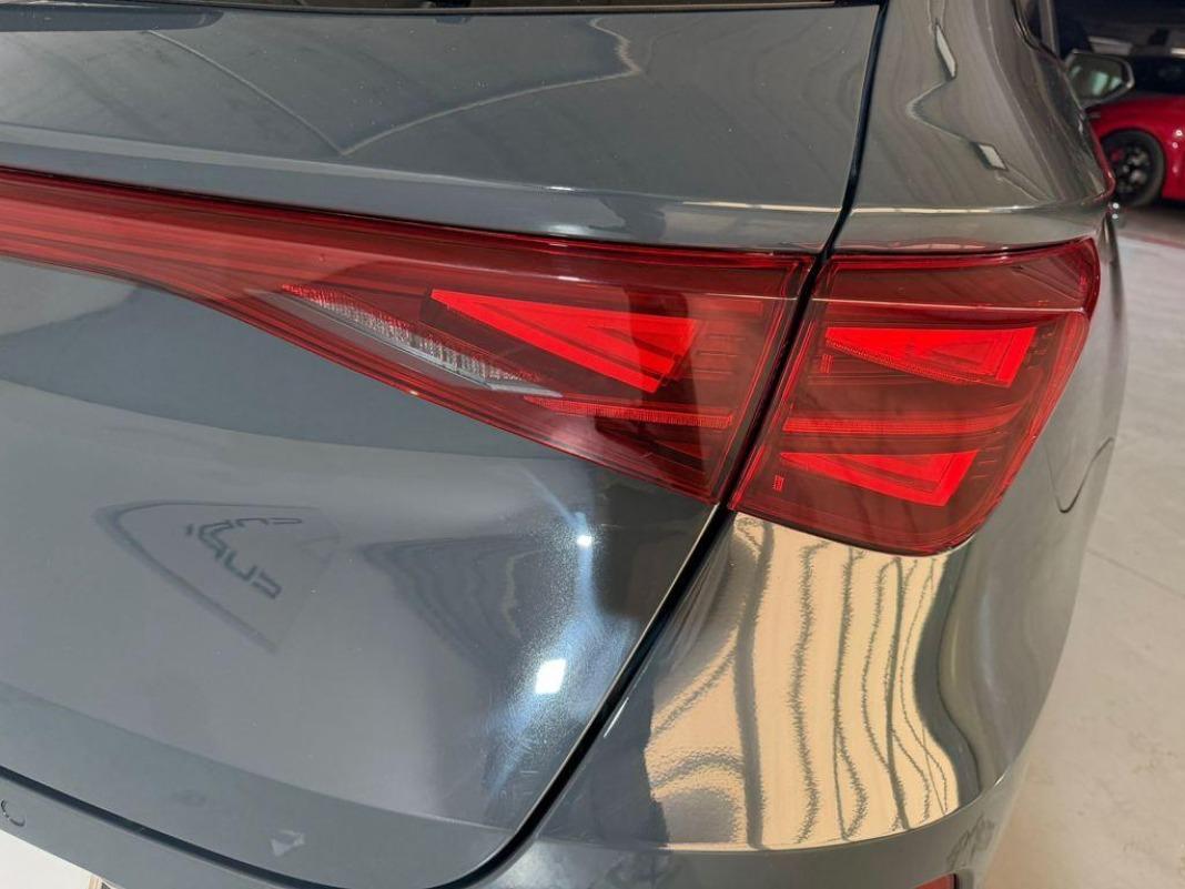 CUPRA Leon Sportstourer 1.5 eTSI DSG 110 kW (150 CV)