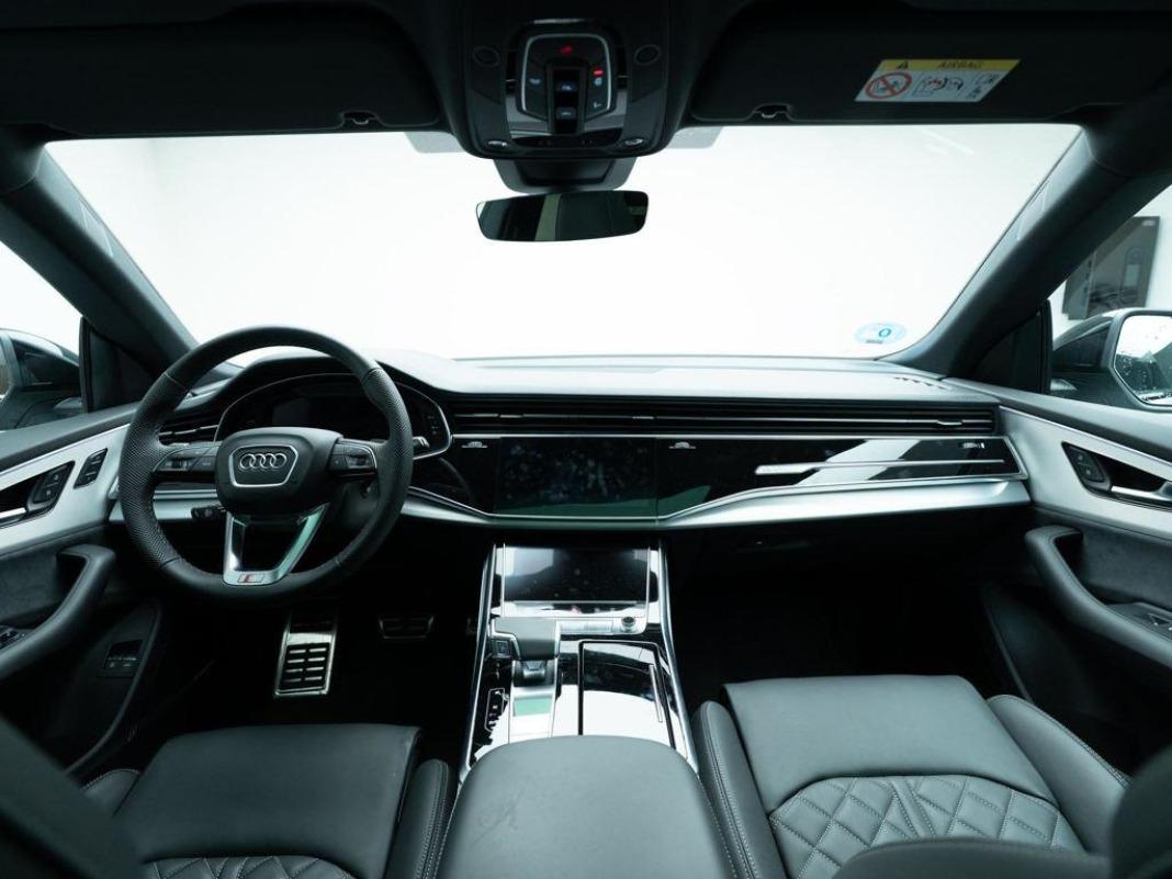 Audi Q8 Tfsie Black line 60 TFSIe quattro 360 kW (490 CV) tiptronic