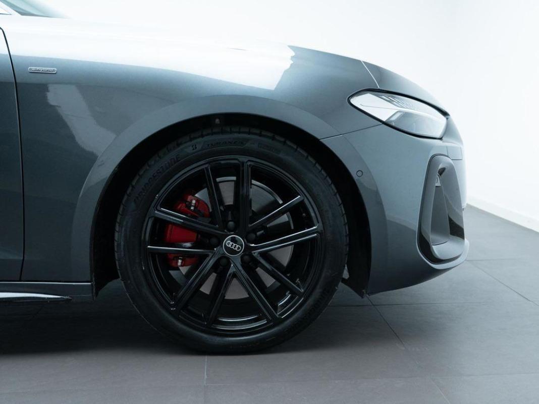 Audi A5 Avant E-hybrid Black Line quattro 270 kW (367 CV)