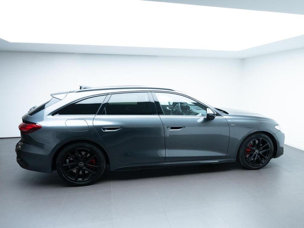 Audi A5 Avant E-hybrid Black Line quattro 270 kW (367 CV)