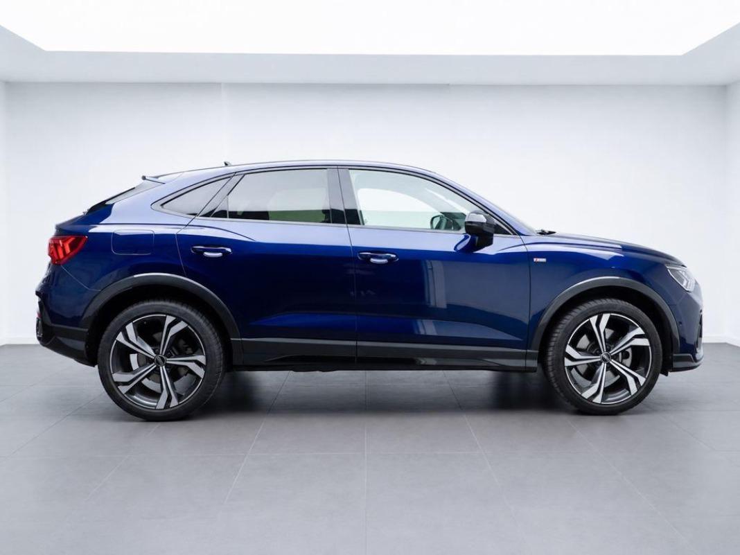 Audi Q3 Sportback Black line 40 TDI quattro 142 kW (193 CV) S tronic