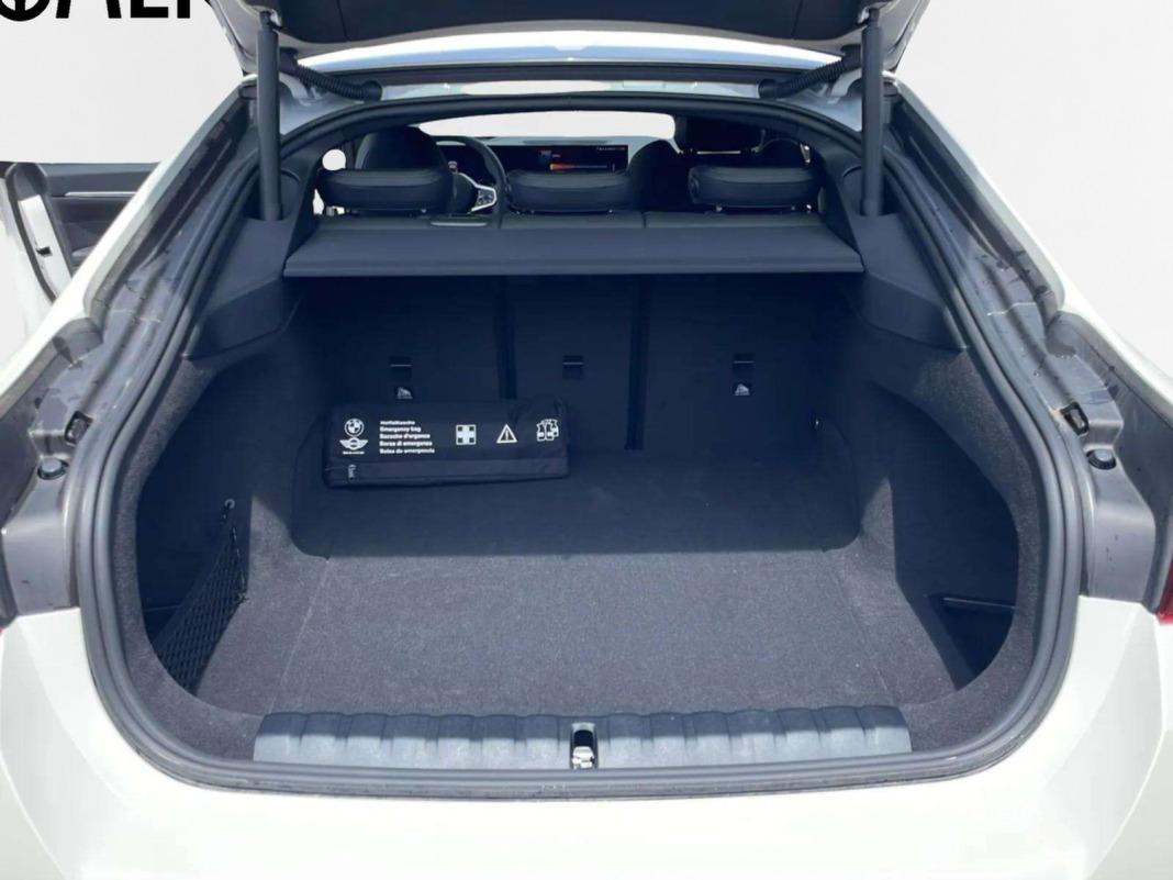 BMW I4 eDrive40 250 kW (340 CV)