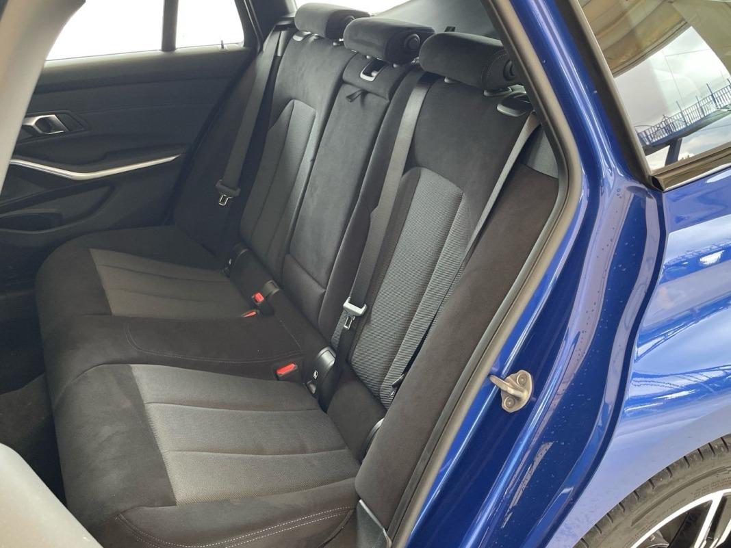 BMW Serie 3 318d Touring 110 kW (150 CV)