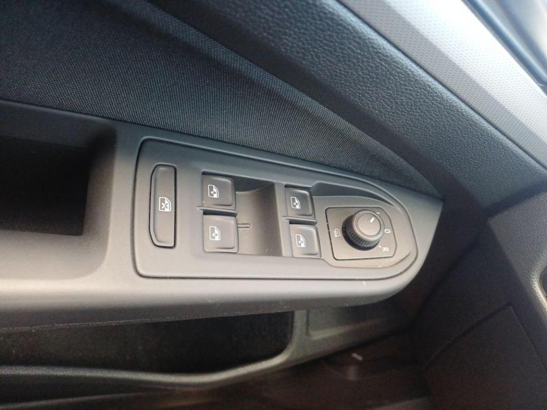 Volkswagen Golf 1.0 eTSI 81 kW (110 CV) DSG