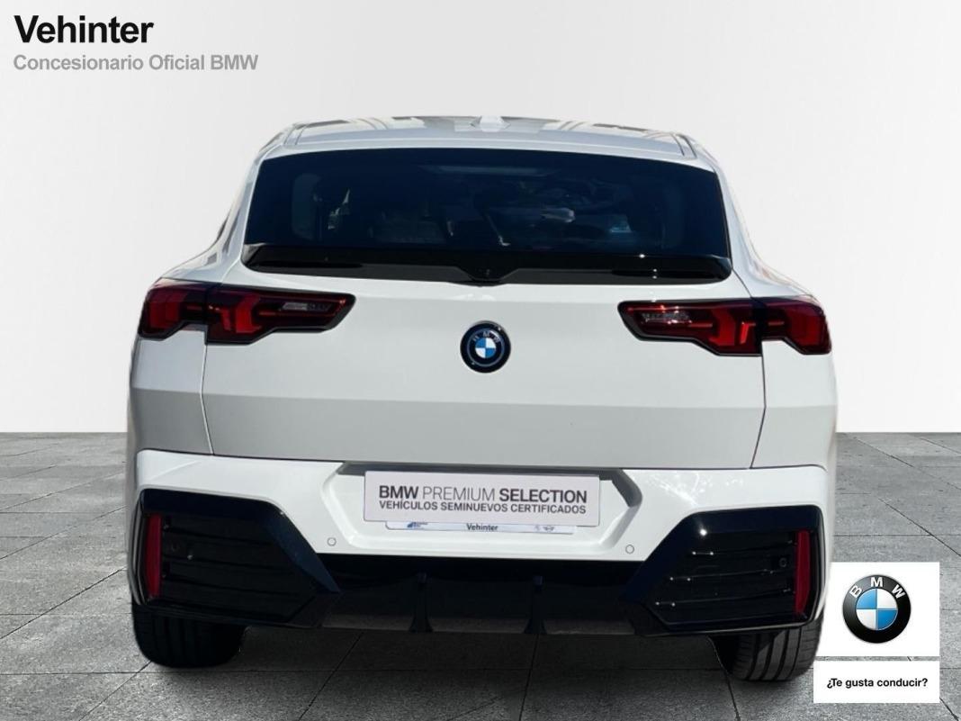 BMW Ix2 eDrive20 150 kW (204 CV)
