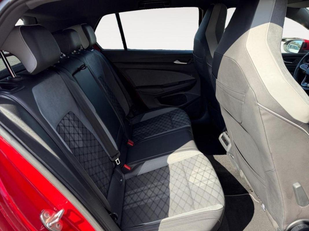 Volkswagen Golf R-Line 1.5 TSI 96 kW (130 CV)