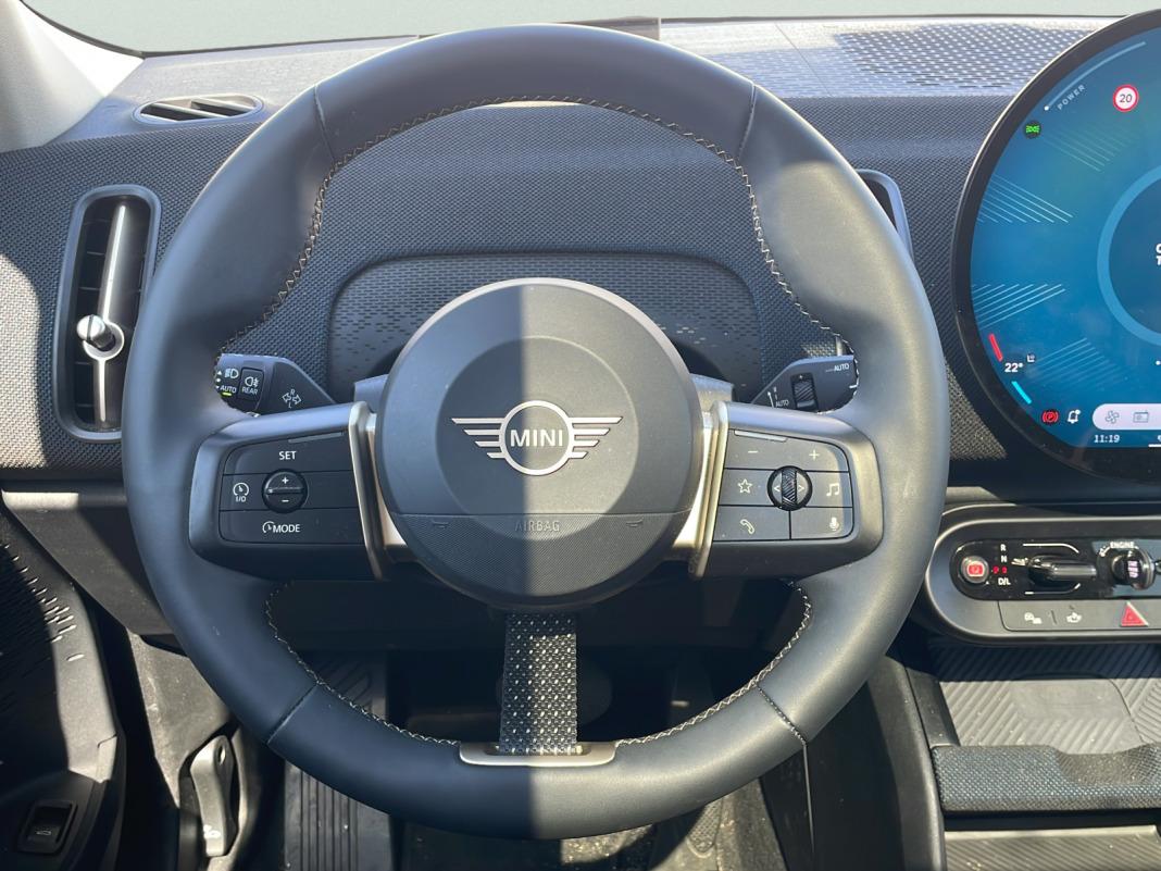 MINI Countryman D 120 kW (163 CV)