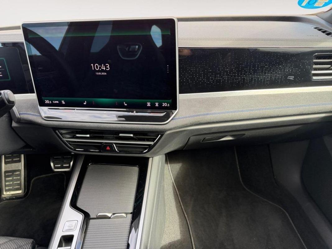 Volkswagen Passat Variant R-Line eHybrid PHEV 200 kW (272 CV) DSG