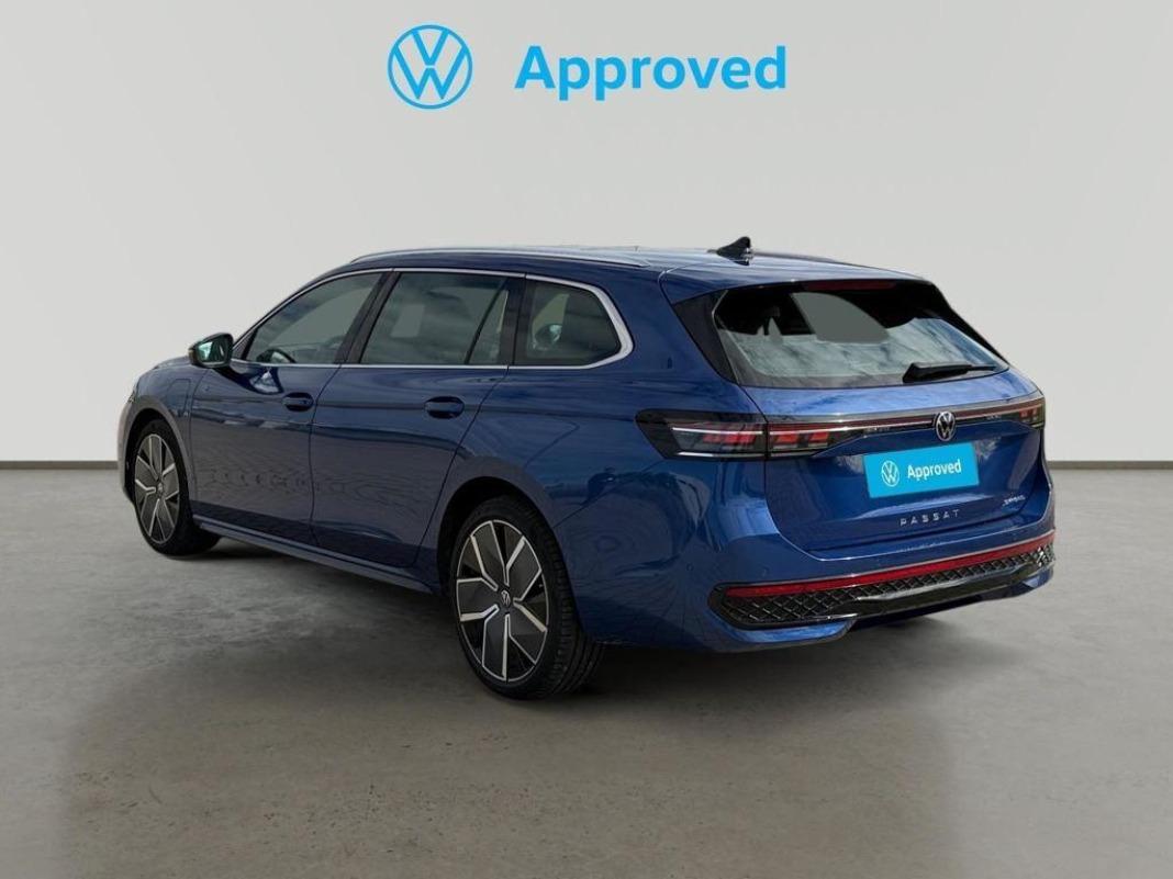Volkswagen Passat Variant R-Line eHybrid PHEV 200 kW (272 CV) DSG