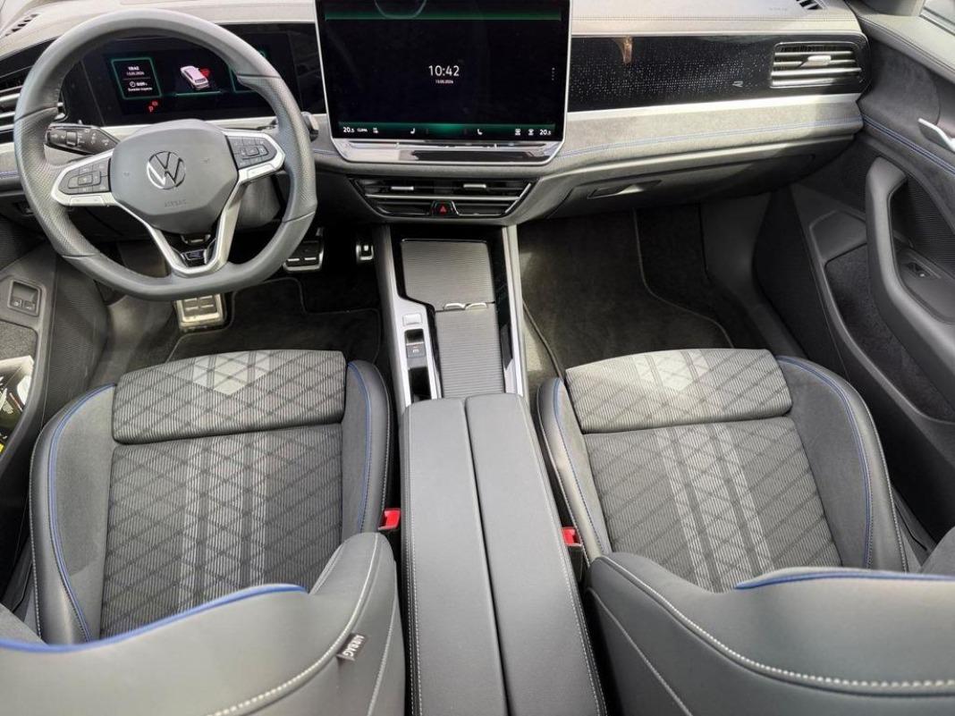 Volkswagen Passat Variant R-Line eHybrid PHEV 200 kW (272 CV) DSG