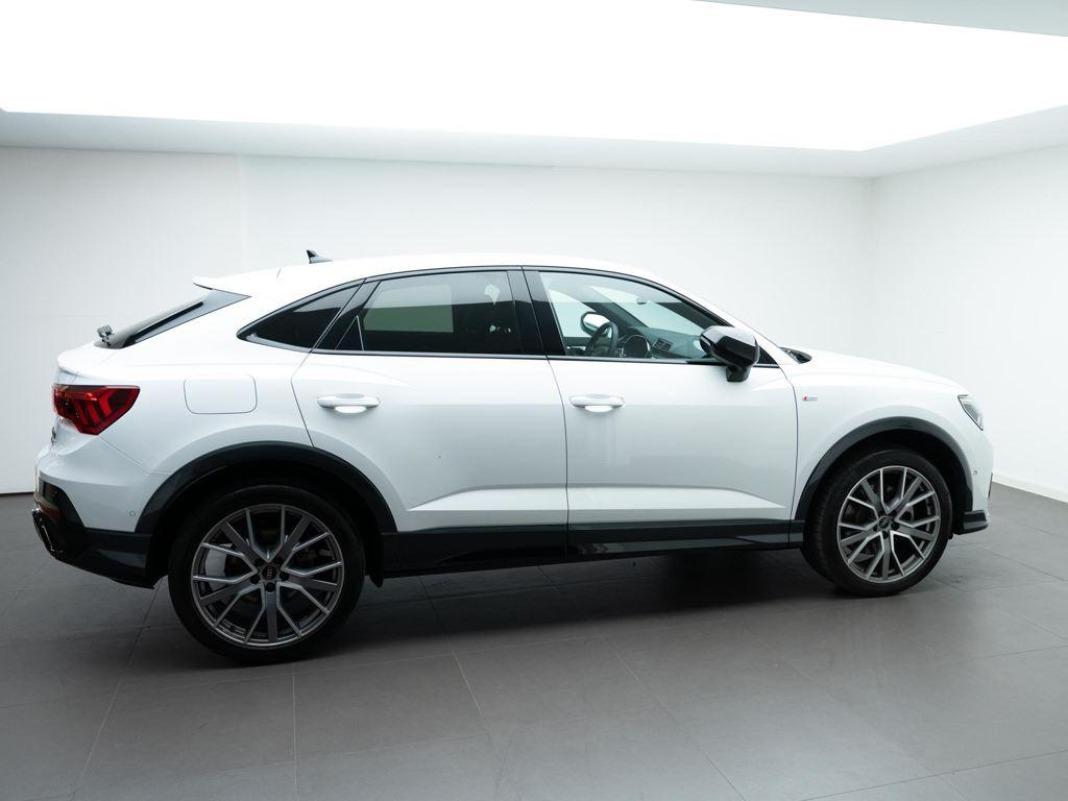 Audi Q3 Sportback Black line 40 TFSI quattro 140 kW (190 CV) S tronic