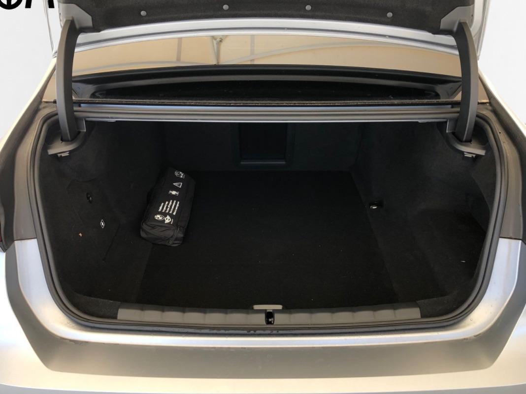 BMW I7 xDrive60 400 kW (544 CV)