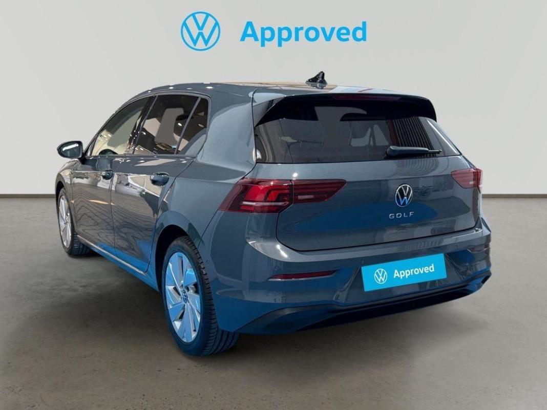 Volkswagen Golf ``Más`` 1.5 eTSI 85 kW (116 CV) DSG