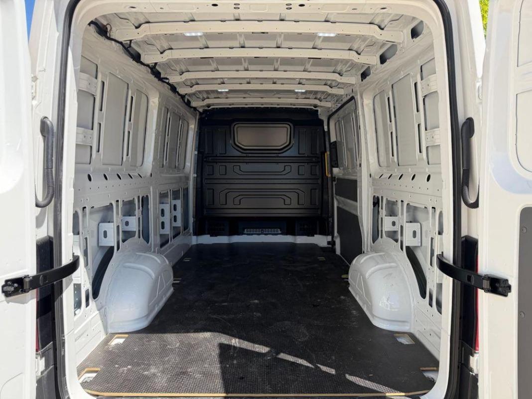 Volkswagen Crafter Batalla Media TN 2.0 TDI 103 kW (140 CV) 3.000