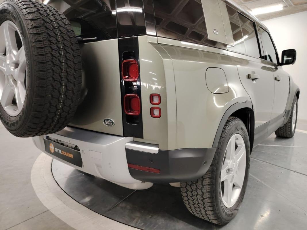 Land Rover Defender 2.0 D240 SD4 First Edition 110 Auto 4WD