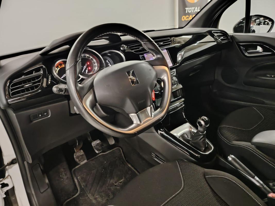 DS Ds 3 BlueHDi 74kW (100CV) Style