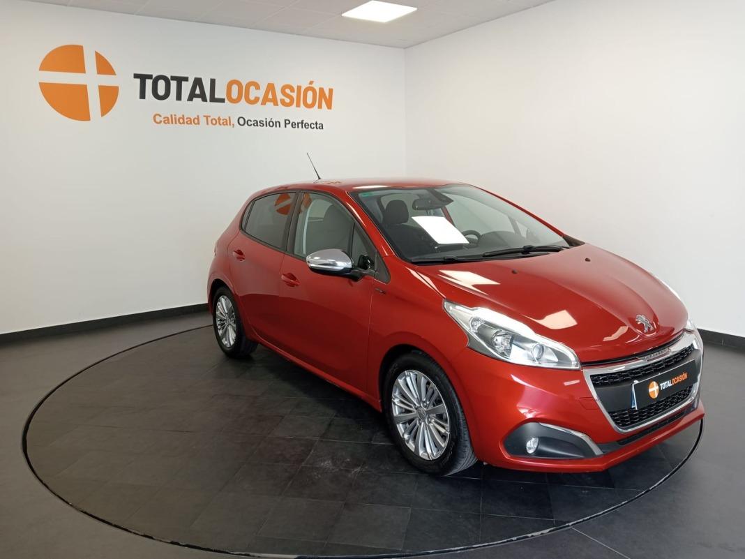 Peugeot 208 5P Signature BlueHDi 73KW (100CV)