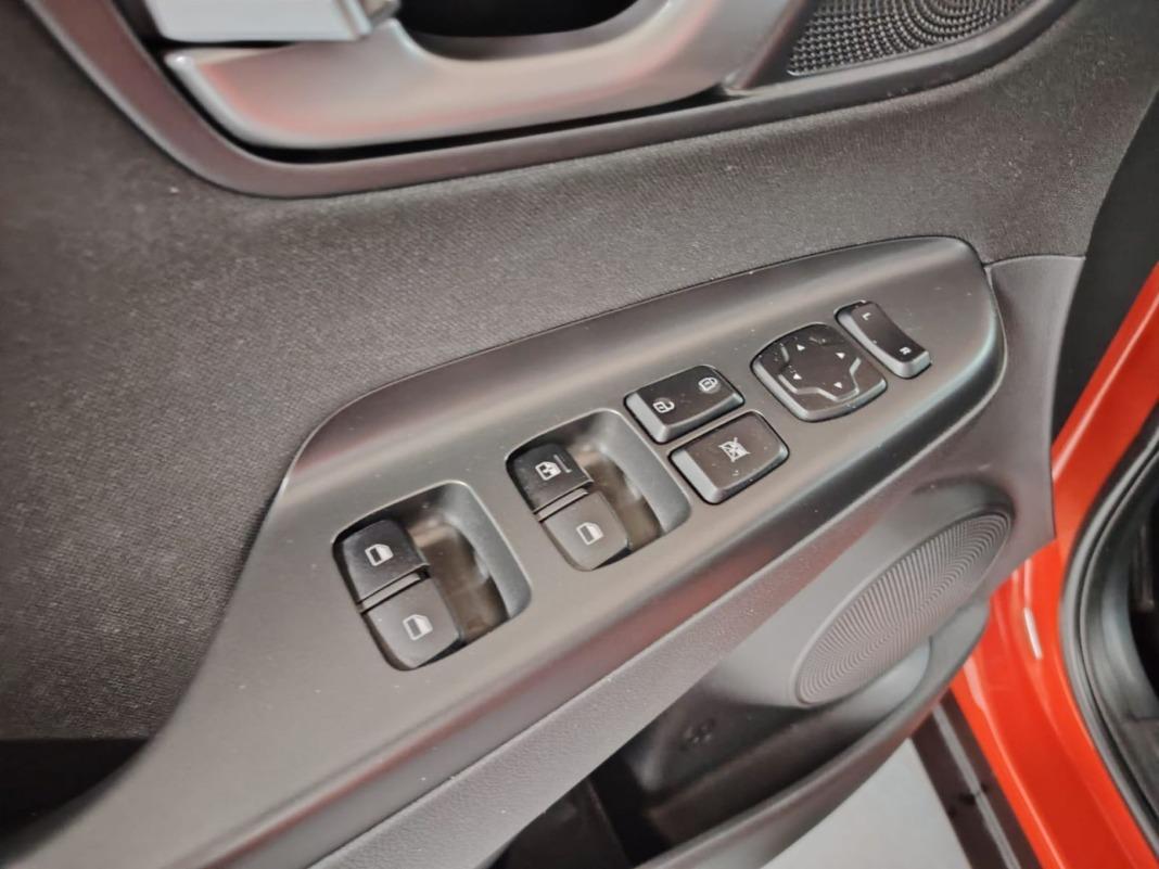 Hyundai Kona 1.6 GDI HEV Maxx DCT