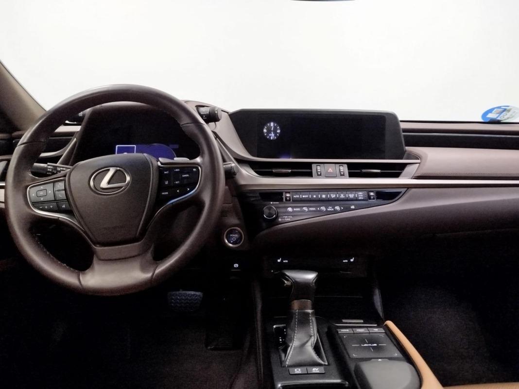 Lexus Es 2.5 300h Executive