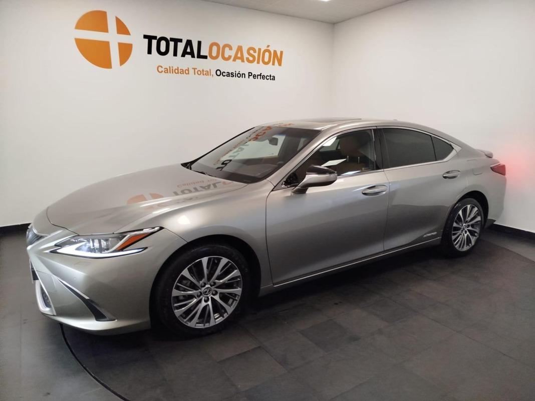 Lexus Es 2.5 300h Executive
