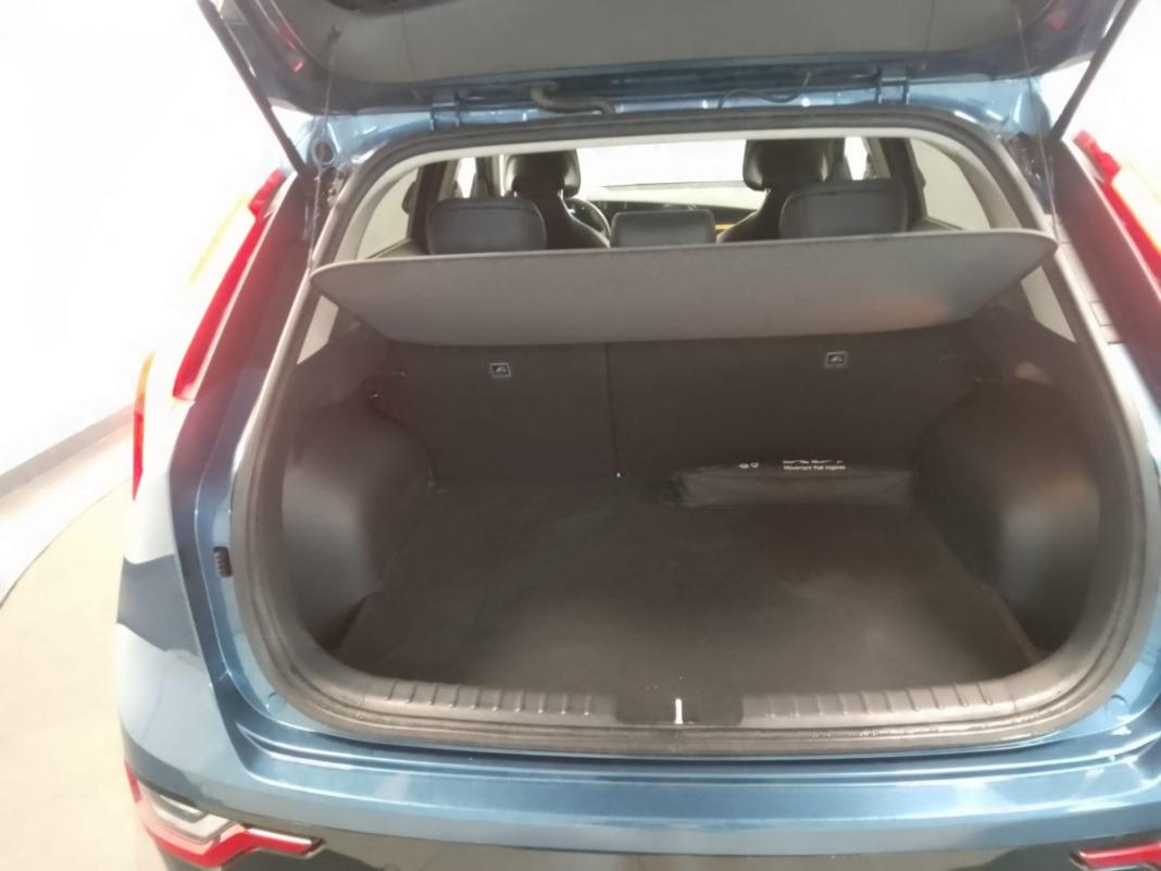 Kia Niro 1.6 GDi HEV 104kW (141CV) Drive