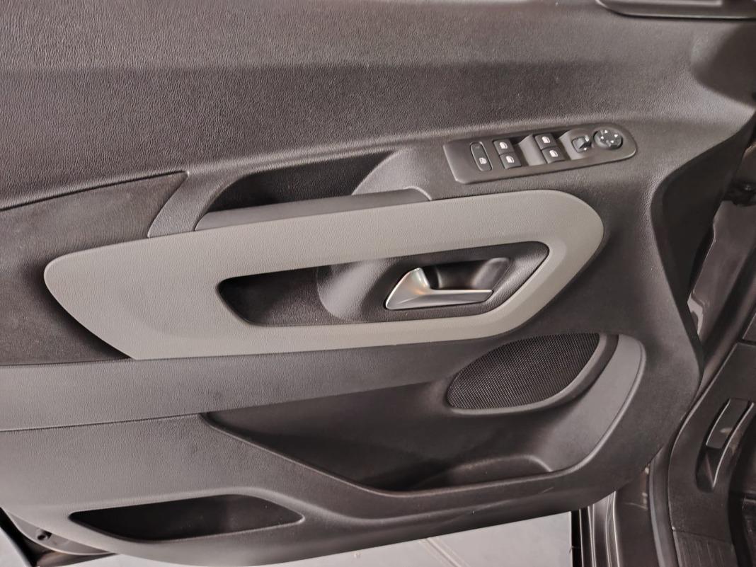 Peugeot Rifter Allure Standard PureTech 81kW