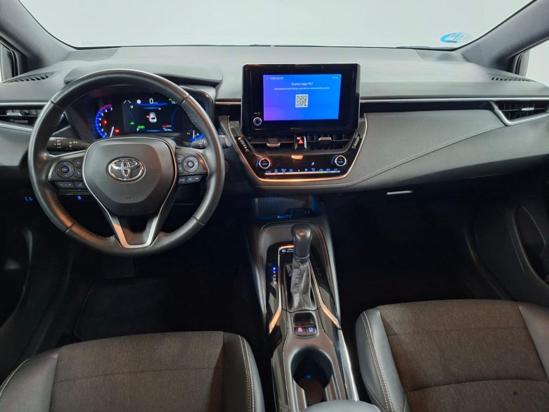 Toyota Corolla 1.8 125H STYLE E-CVT