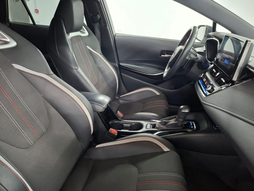 Toyota Corolla 2.0 180H GR-SPORT E-CVT TOURING SPORT