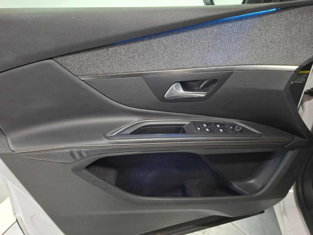 Peugeot 5008 GT Line 1.5L BlueHDi 96kW (130CV) S&S