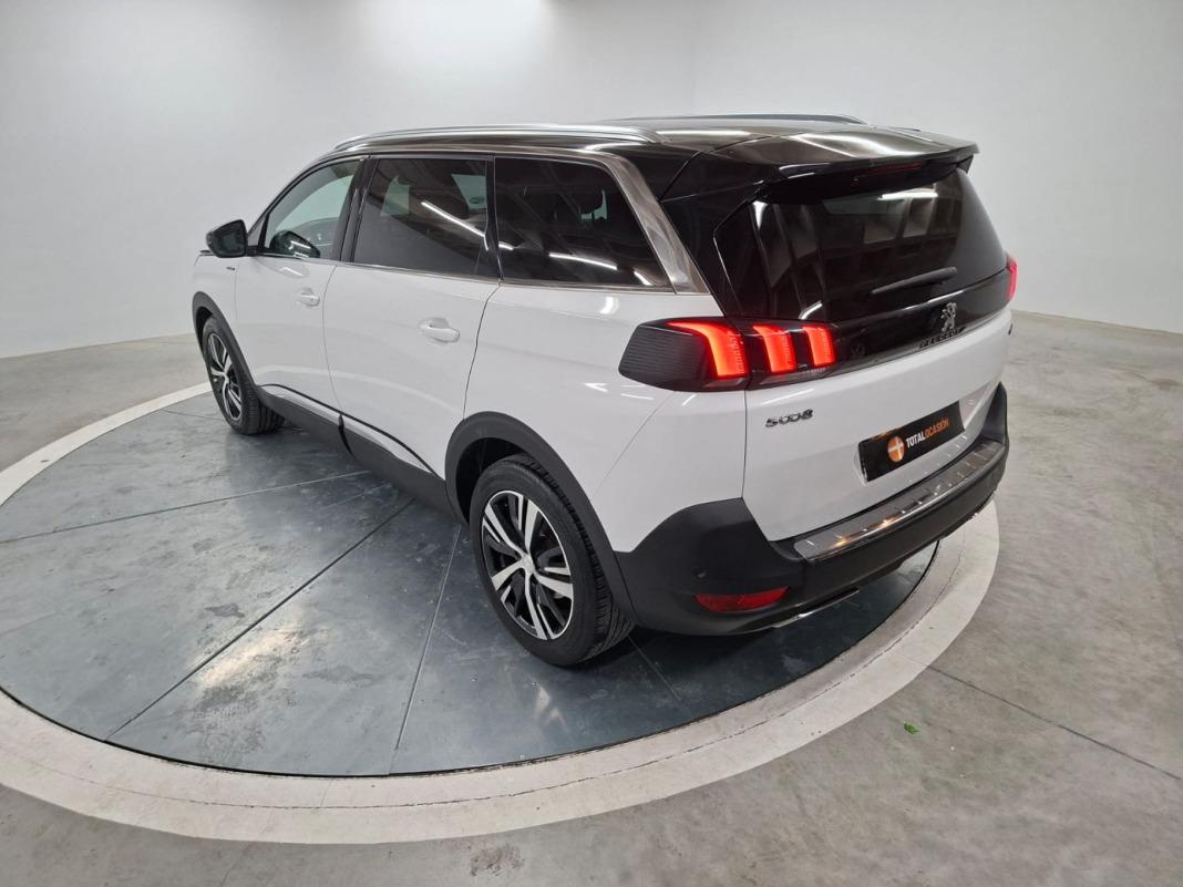 Peugeot 5008 GT Line 1.5L BlueHDi 96kW (130CV) S&S
