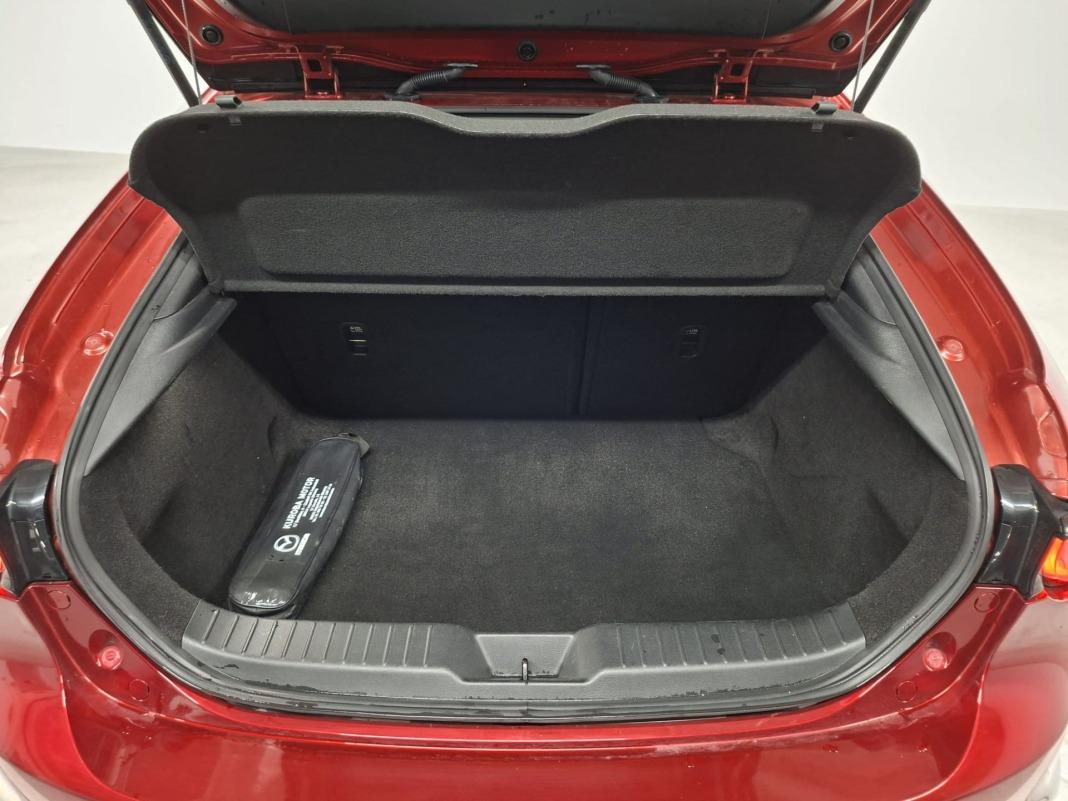 Mazda Mazda3 2.0 e-SKYACTIV-G 88KW HOMURA