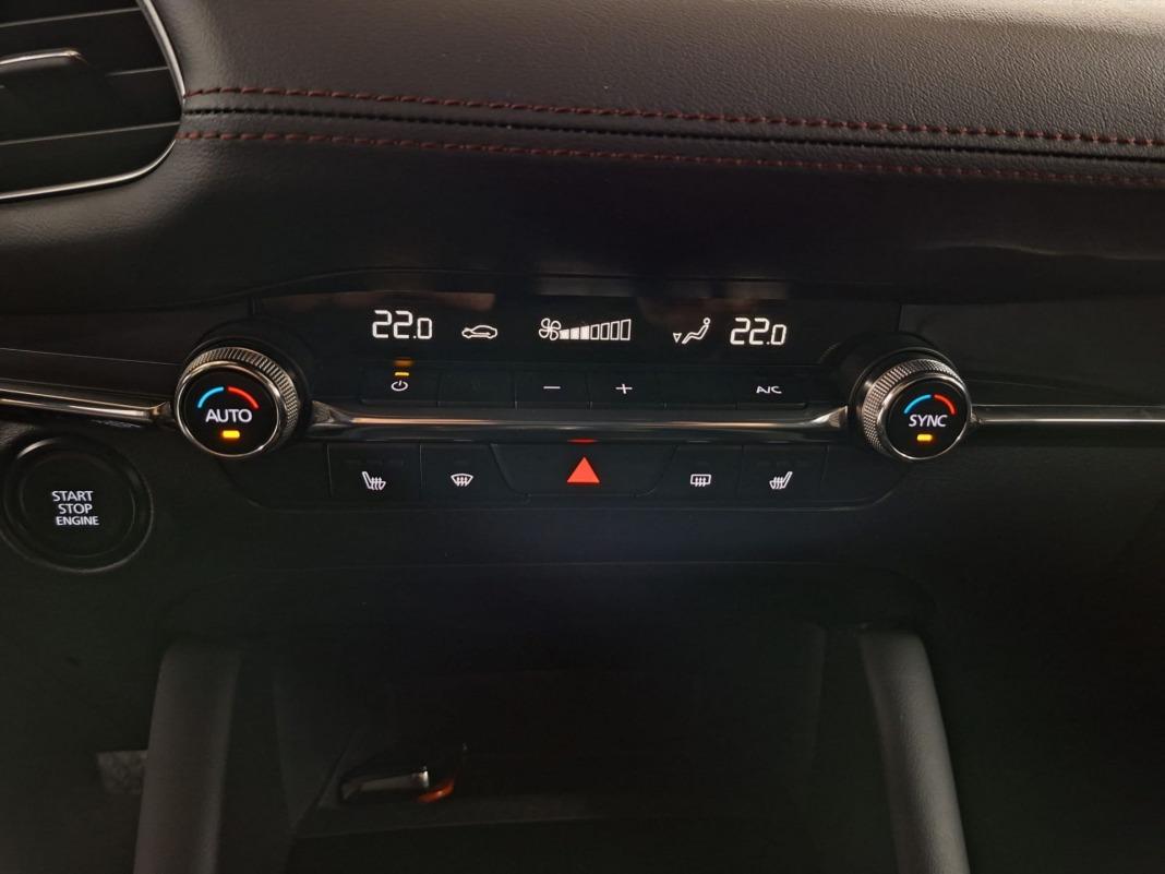 Mazda Mazda3 2.0 e-SKYACTIV-G 88KW HOMURA